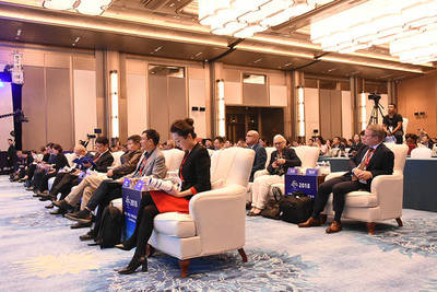 共話會展新機遇，擘畫產業新未來——第二屆世界會議產業日在青島隆重開幕